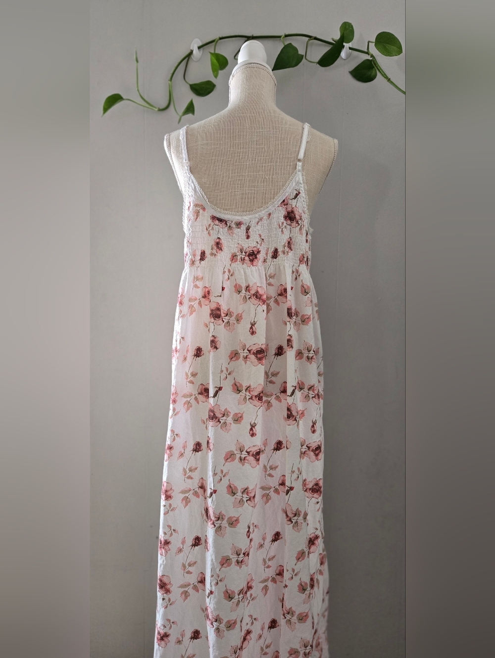Adonna White Dress with Pink Floral Print and Lace Trim - Picture 5 of 9